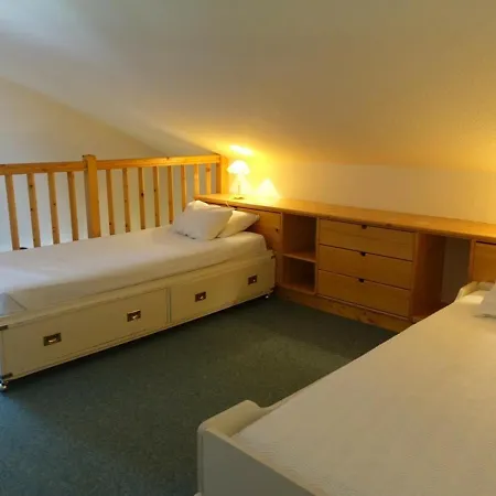 Superbe Duplex Avec Balcon, Terrasse Et Garage, 3 Chambres, Internet - Fr-1-342-222